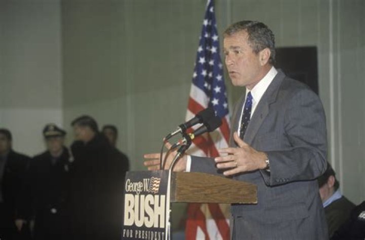 10 Major Etiquette Gaffes by U.S. Presidents Abroad