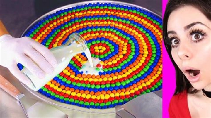 17 Oddly Satisfying Videos That Will Calm You Down Immediately