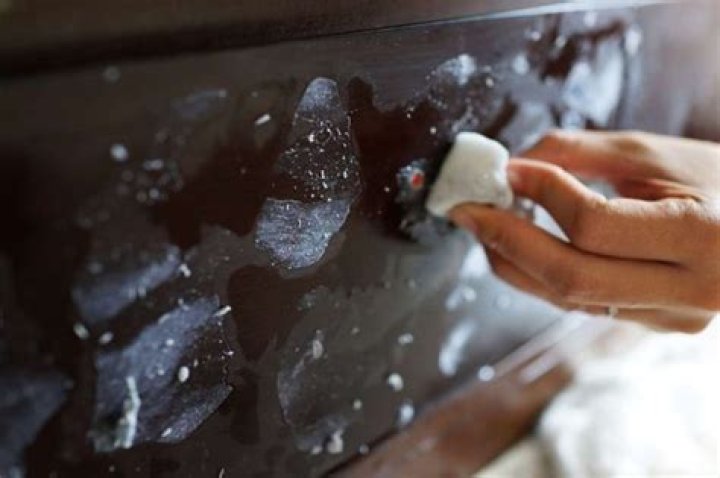 23 Common Cleaning Mistakes That Experts Say Actually Ruin Your Home