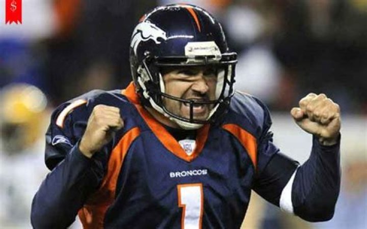 
28 Years Former American Footballer Jason Elam's Earning From His Profession; Has a Satisfying Net Worth