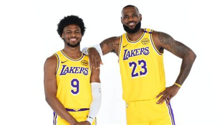 
33 Year old Player LeBron James' Net worth through his playing career; Properties owned by him