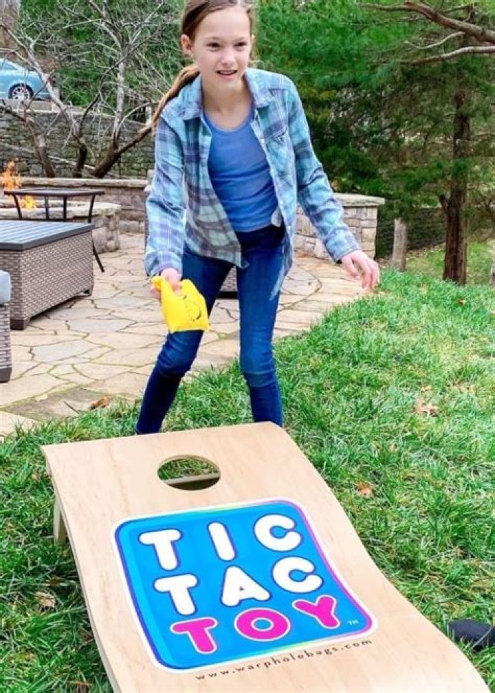 Addy Maxwell Height, Weight, Age, Boyfriend, Family, Facts, Biography