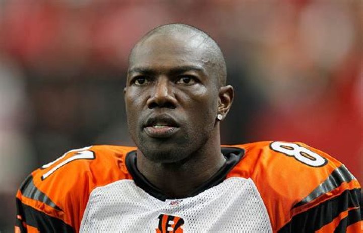After Earning $80 Million In The NFL - How Did Terrell Owens Lose All His Money???