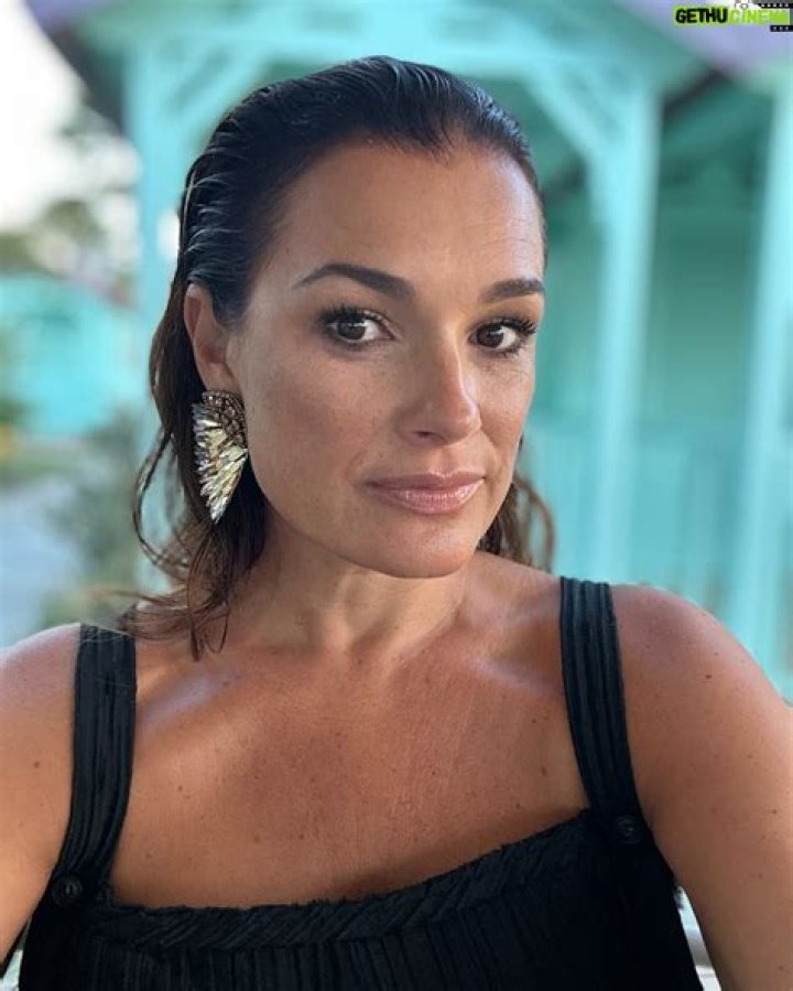 Alena Seredova - Bio, Age, Wiki, Facts and Family