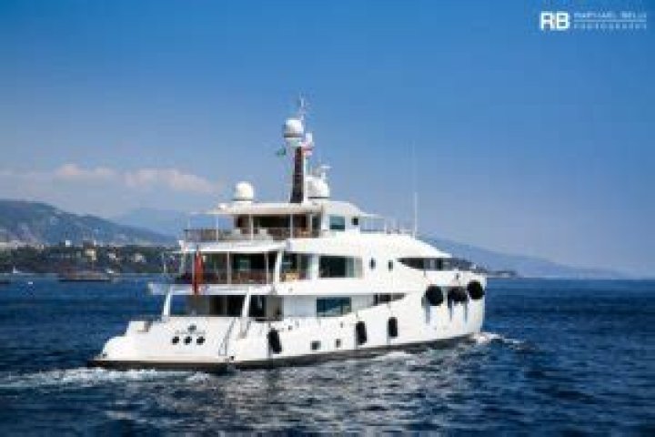 Alexandre Grendene Bartelle Net Worth