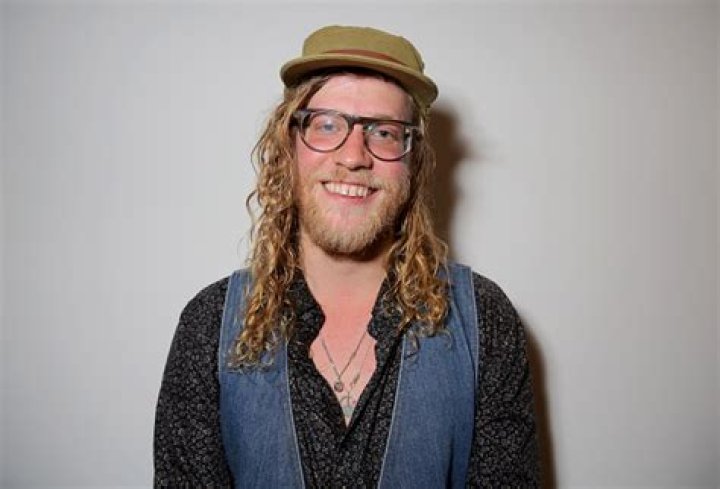 Allen Stone Net Worth | Celebrity Net Worth