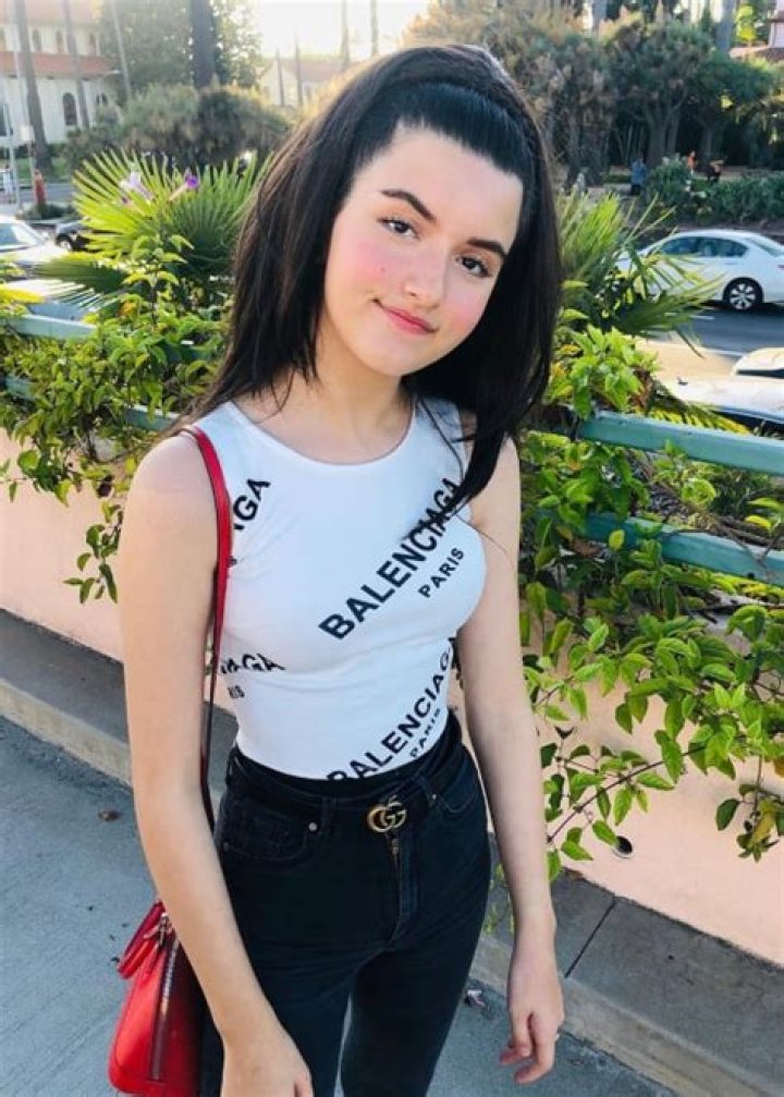 Angelina Jordan Height, Weight, Age, Family, Facts, Education, Biography