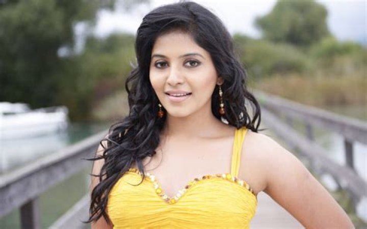 Anjali (Actress) Height, Weight, Age, Body Statistics
