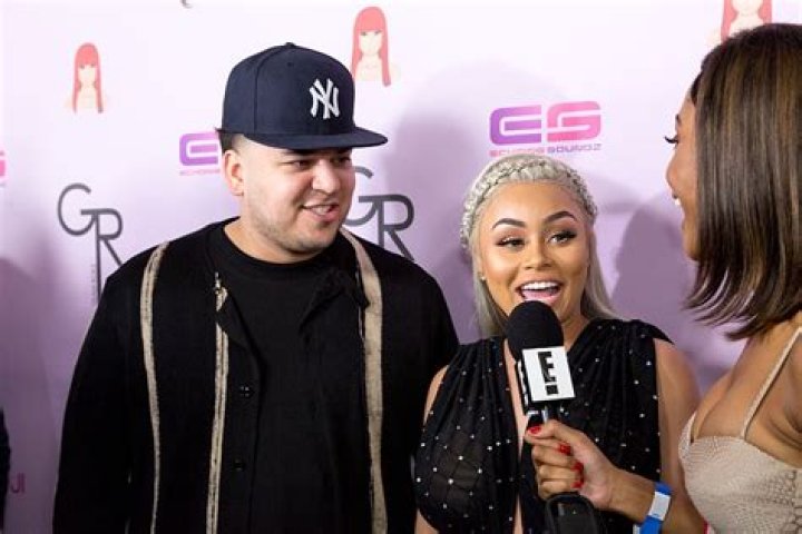 Are Rob Kardashian And Blac Chyna Faking Their Relationship For Money?