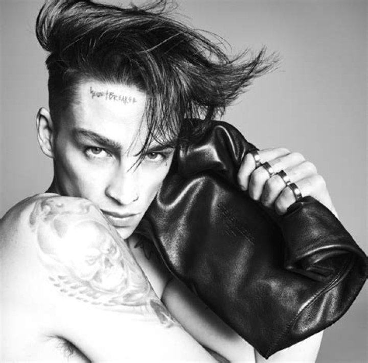 Ash Stymest - Bio, Age, height, weight, Wiki, Facts and Family