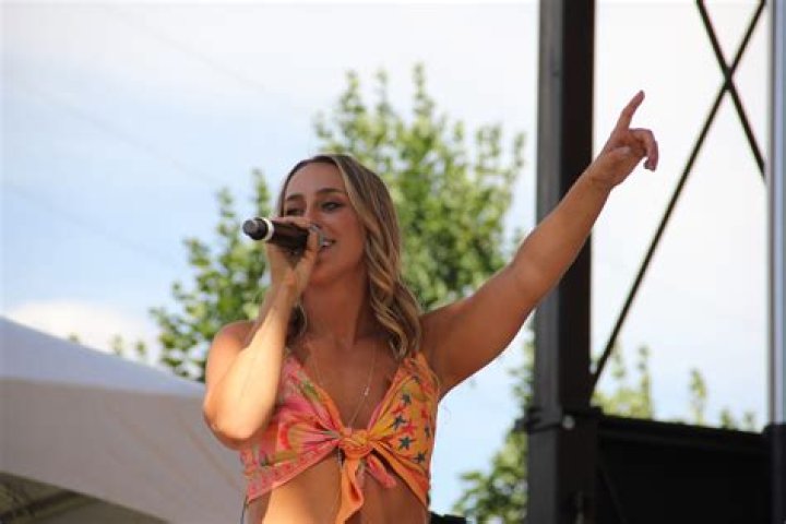 Ashley Cooke is Making Her TV Debut on This Season of “The Bachelorette!” – Celeb Secrets