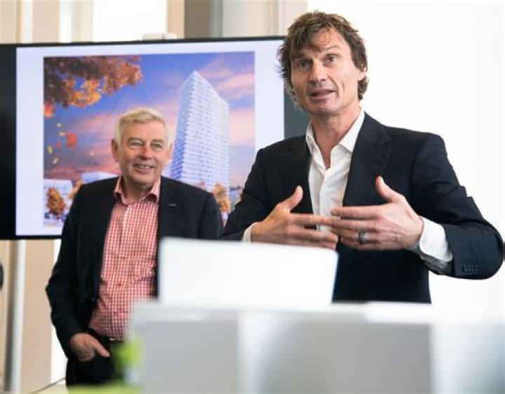 Awesome Human Being Alert: Norwegian Hotel Billionaire Offers 5,000 Free Nights To Syrian Refugees