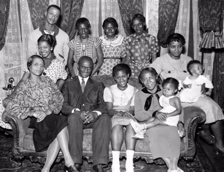 BdotAdot5 - Bio, Age, Wiki, Facts and Family