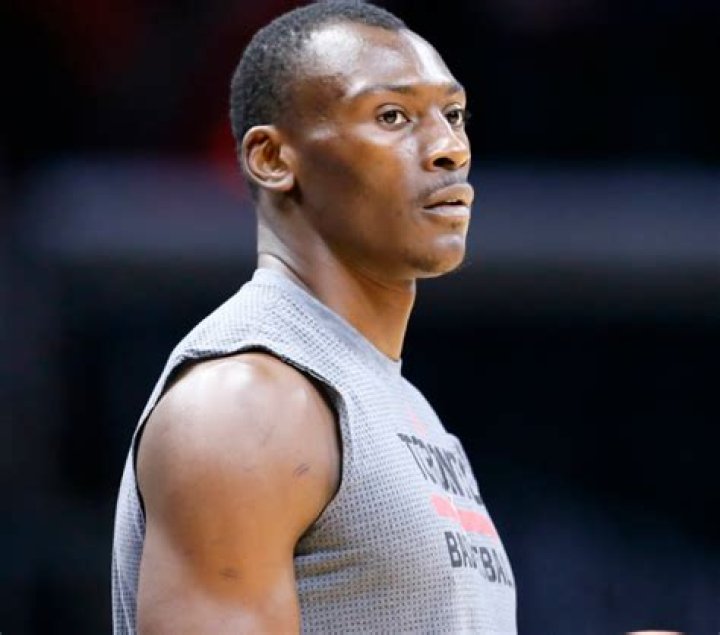 Bismack Biyombo Bio-salary, net worth, married, affair, dating, children, bio, girlfriend, relationship