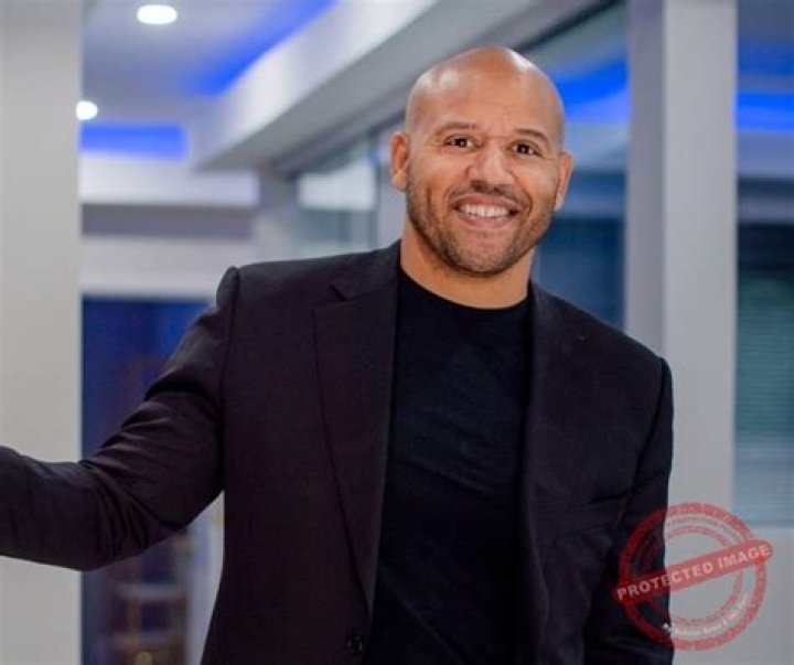 Bobby V (randbsinger) Wiki,Age,Birthday,Biography,Height,Net Worth ..