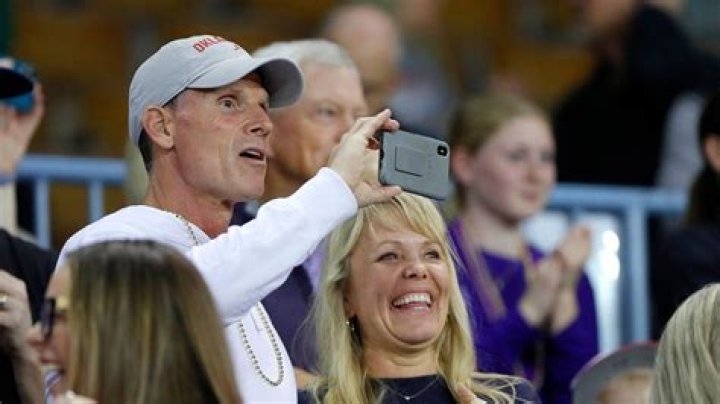 Brent Venables Salary as Oklahoma's Head Coach; What's his Net worth (Wife, Family, Children)
