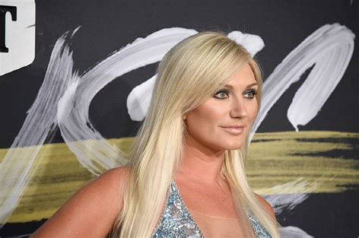 Brooke Hogan Net Worth | Celebrity Net Worth