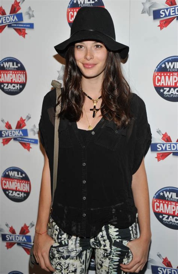 Carly Foulkes Height, Weight, Age, Body Statistics