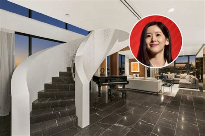 China's Youngest Richest Female Puts Luxury Sydney Penthouse On The Market