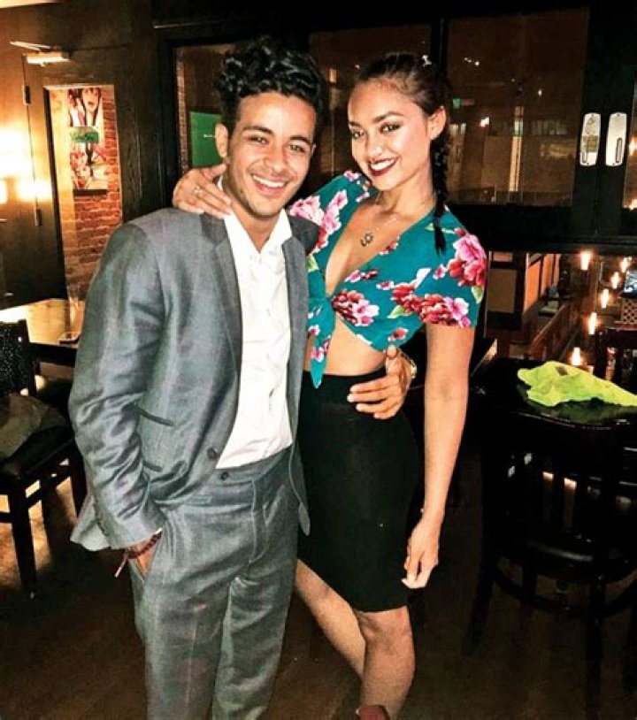 Christian Navarro on-the market again for new girlfriend; Is he dating anyone? What about gay speculation?