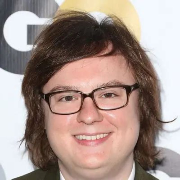 Clark Duke Net Worth | Celebrity Net Worth