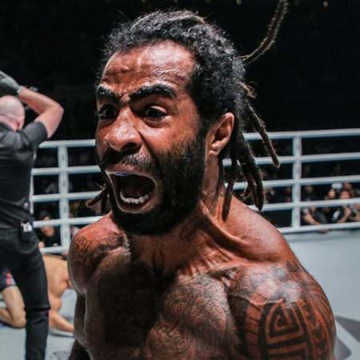 Cosmo Alexandre Biography- Salary, Net worth, Earnings, Relationship, Affair, Age, Height, Family, Children, Girlfriend, Nationality