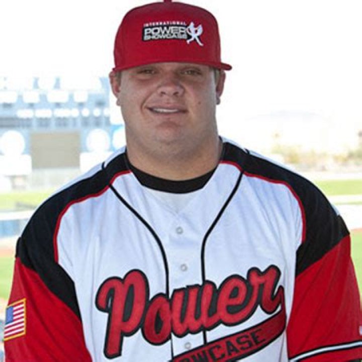 Dan Vogelbach Biography- Salary, Net worth, Married, Relationship, Affair, Girlfriend, Family, Dating, Children, Age, Height