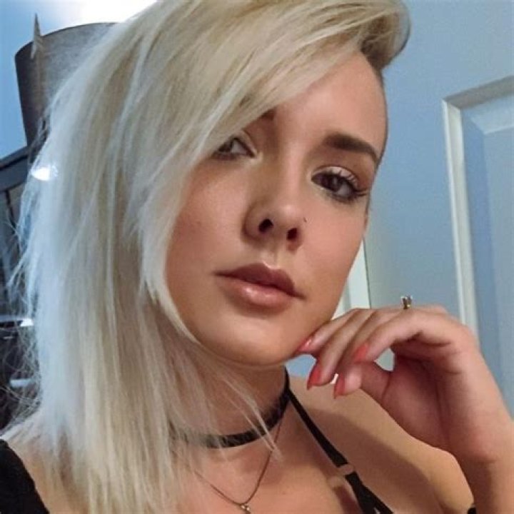 Darshelle Stevens Height, Weight, Age, Body Statistics
