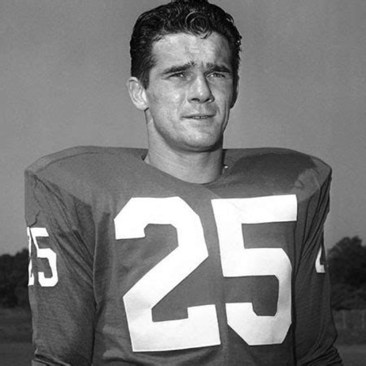 Dick Nolan Bio-salary, net worth, married, wife, children, career, relationship, death, biography, nationality