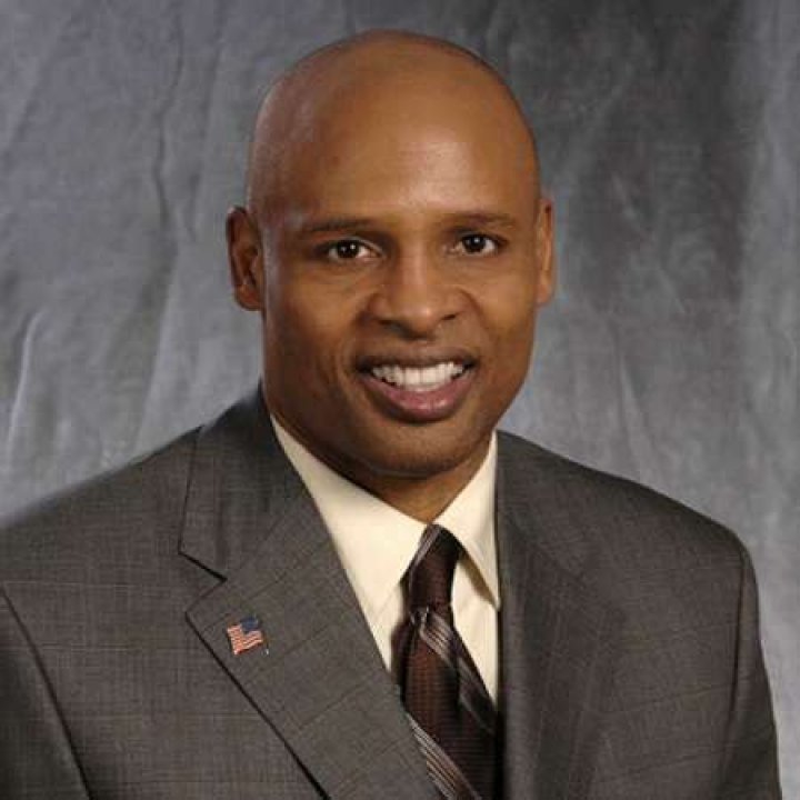 Doug Collins Bio-salary, net worth, married, wife, children, career, affair, relationship, earnings, age, biography