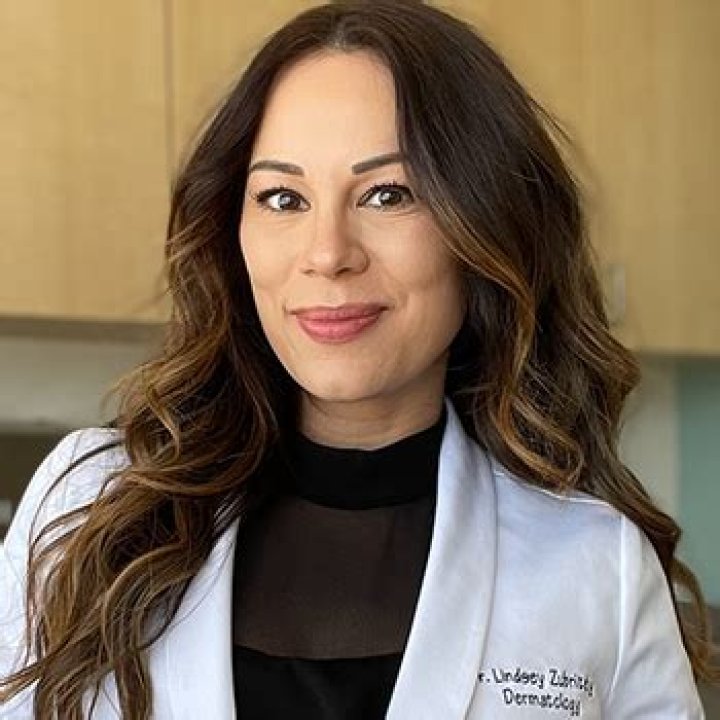 Dr. Lindsey Zubritsky (webvideostar) - Wikipedia, Age, Net Worth, Biography , Spotify, TikTok, Facebook, Facts and Family