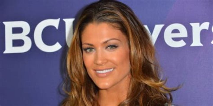 Eve Torres Net Worth | Celebrity Net Worth
