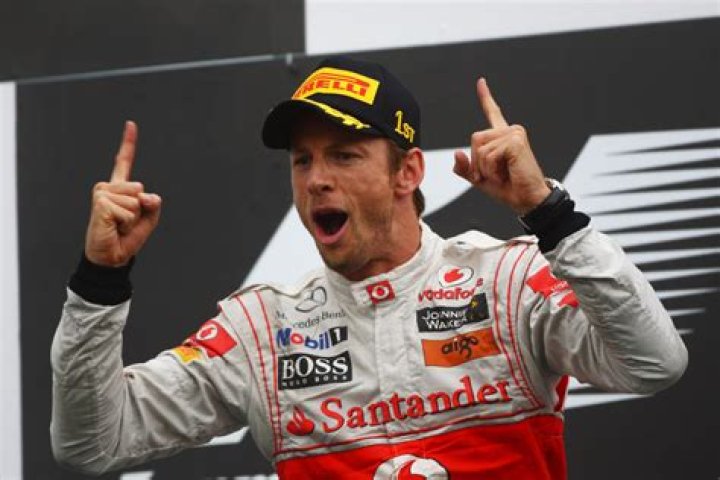F1 Driver and Racer Jenson Button's Biography, Net Worth, Salary, Sponsors, Titles, Earnings, Wife, Girlfriend, Chilren, Stats,Races