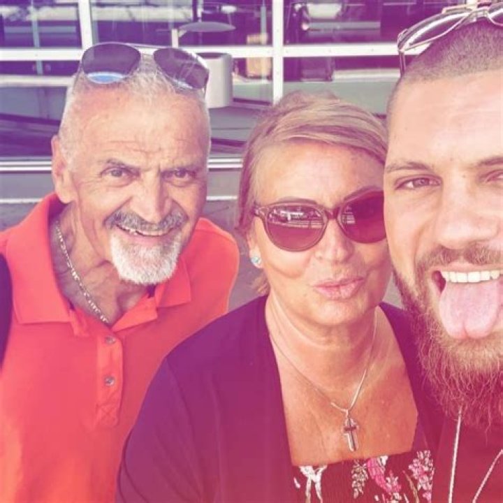 Florian Munteanu Height, Weight, Age, Girlfriend, Family, Facts, Biography