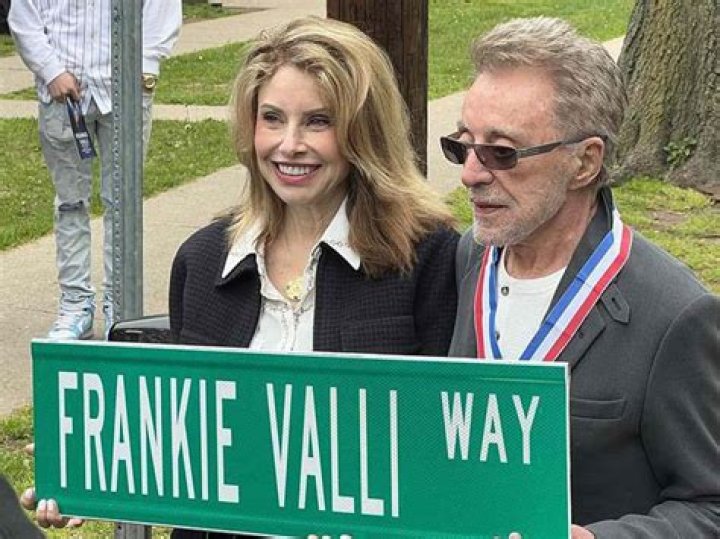 Francine Valli: Facts about Frankie Valli’s Daughter. How did we loose her?
