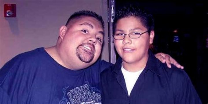 Gabriel Iglesias Girlfriend Claudia Valdez Biography, Son Frankie, Net Worth, Married Life.
