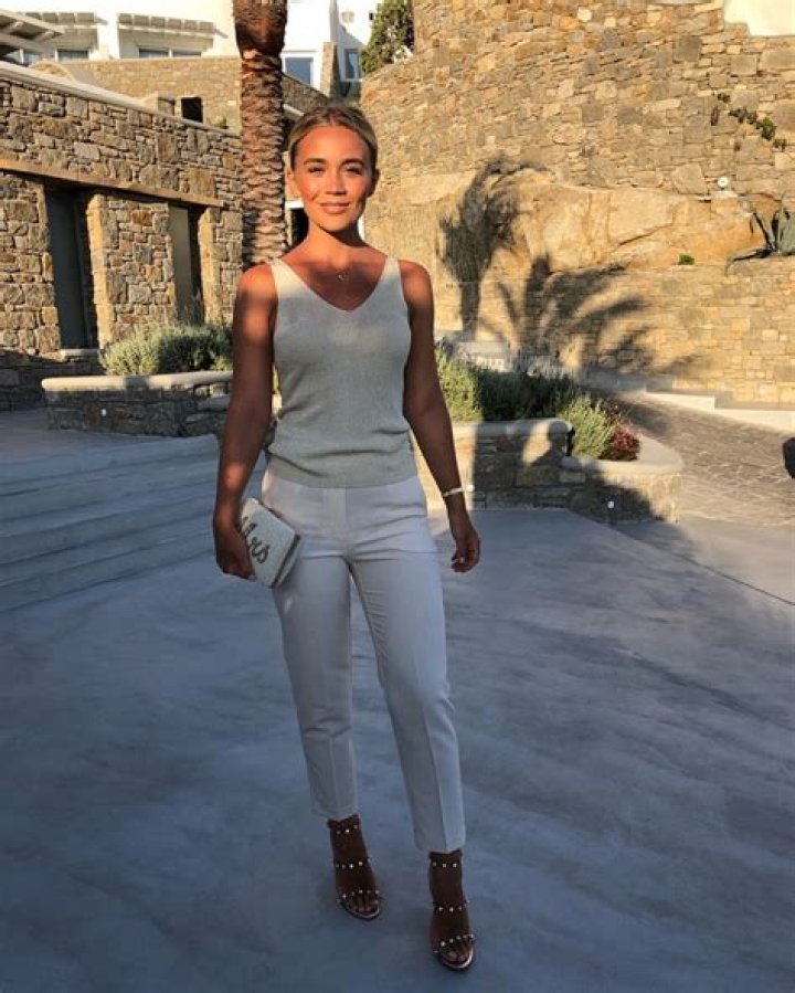 Hattie Bourn - Bio, Age, Wiki, Facts and Family