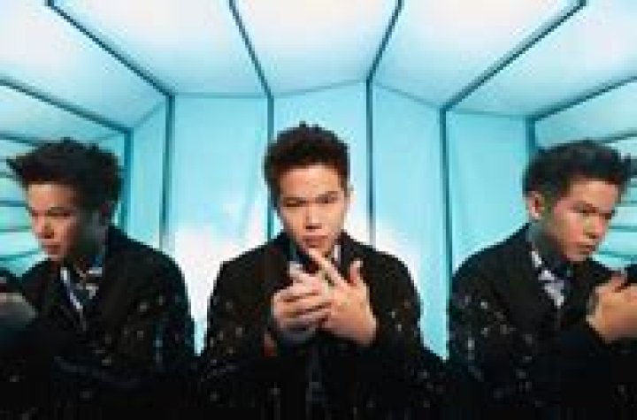 Hire Eric Chien for a Corporate Event or Performance Booking.