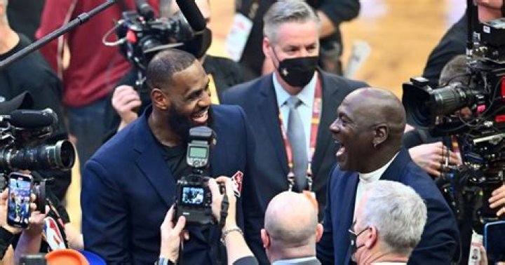 Hire LeBron James For an Appearance at Events or Keynote Speaker Bookings.