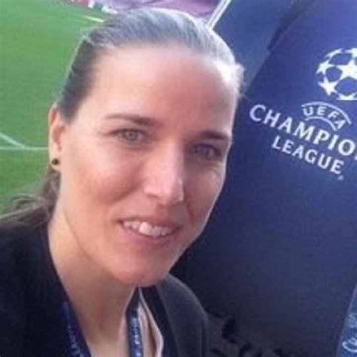 How much did she earn in her active career from football? Married Life, Relationship, Affair, Age, family