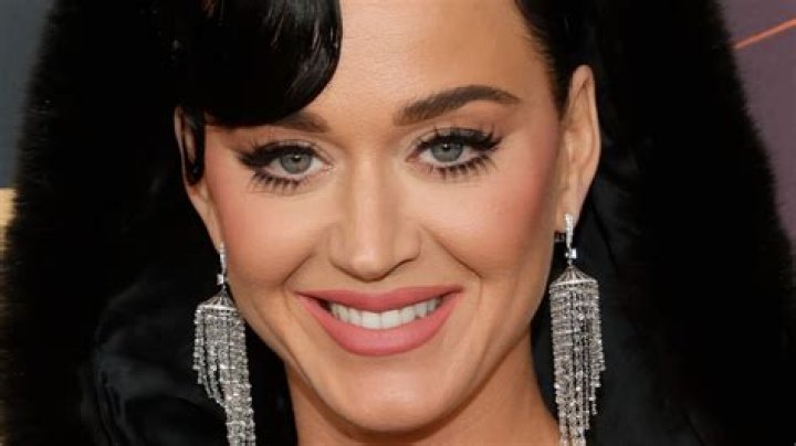 Is Katy Perry Portuguese?