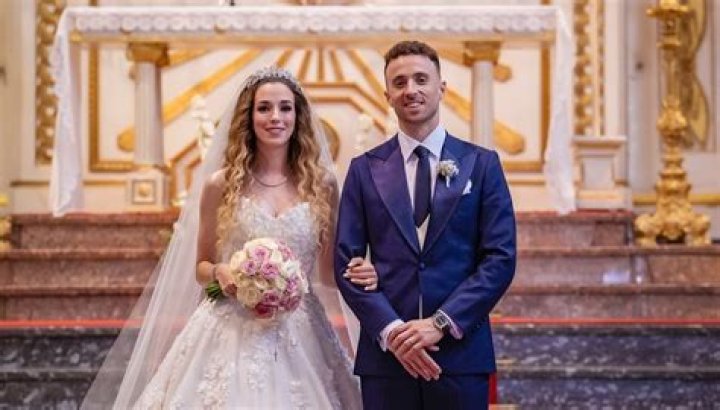 Is Marla the Girlfriend of Johny Cardoso? His Salary, Contract, and Sponsorships