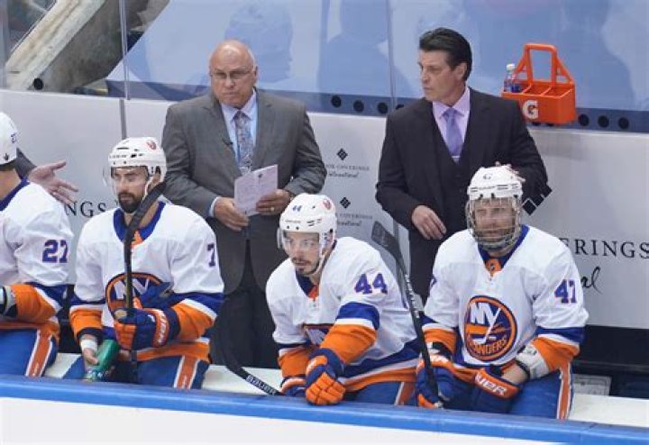 Islanders Suddenly Fire Coach Barry Trotz After 4 Seasons – Celeb Secrets