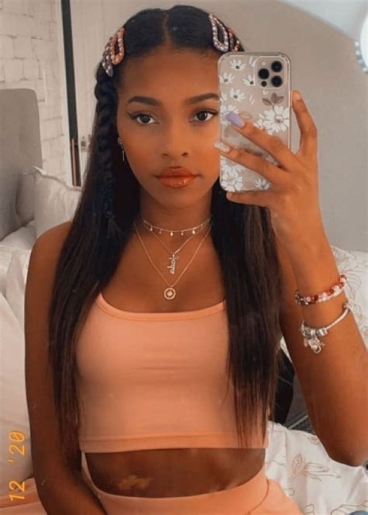 Jada Wesley Height, Weight, Age, Body Statistics