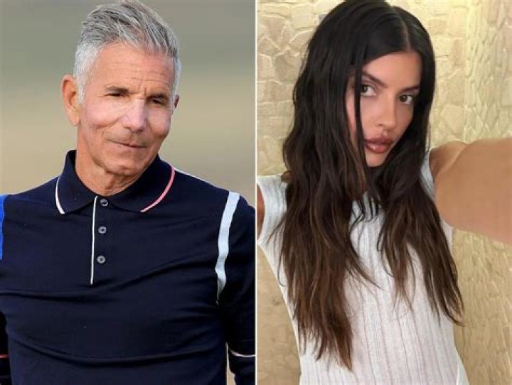 
Jake Lamb is dating Girlfriend Hannah Maserjian. Know about their Love Affairs and Relationship