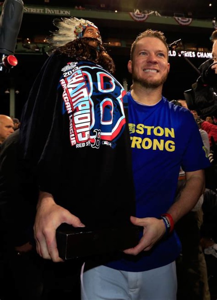 Jake Peavy, with huge net worth of $48 million, lives a luxurious life; How is his married life?
