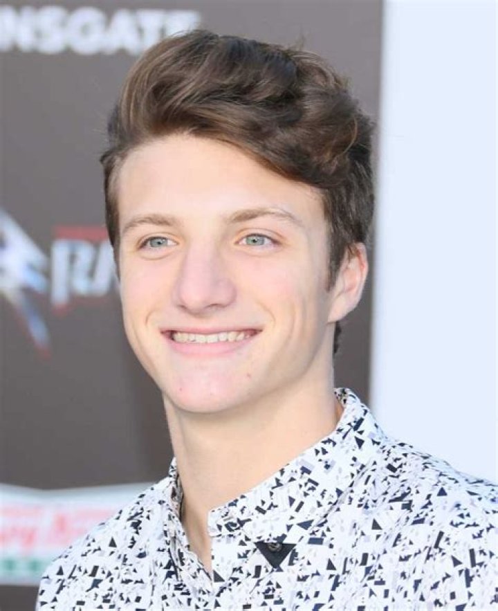 Jake Short - Bio, Age, net worth, height, weight, Wiki, Facts and Family