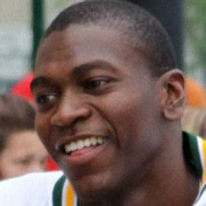 James Starks - Bio, Age, siblings, weight, height, Wiki, Facts and Family