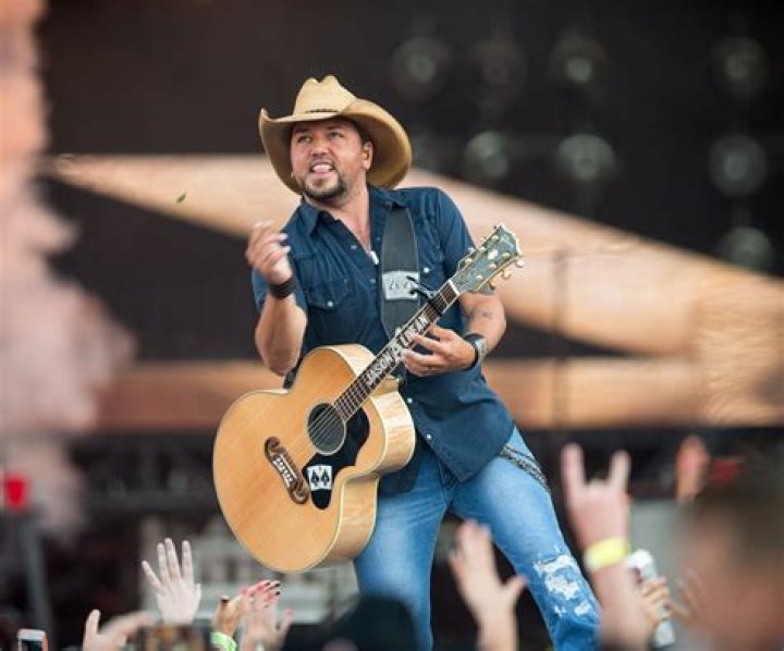 Jason Aldean Net Worth | Celebrity Net Worth