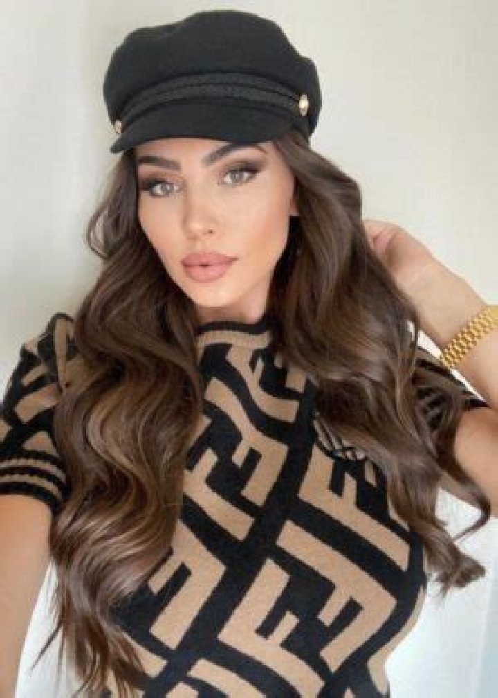 Jenna Jenovich Height, Weight, Age, Body Statistics